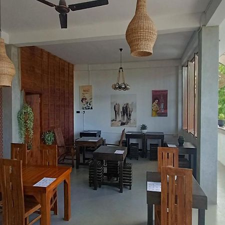 Yasis Surf Lodge Мирисса Экстерьер фото
